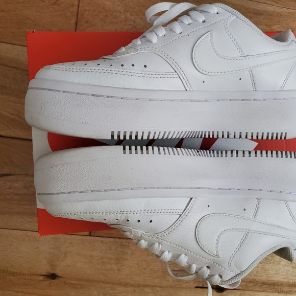 Nike Curt Vision ALTA WHITE SNEAKER WOMEN'S SZ 7 - Picture 1 of 12